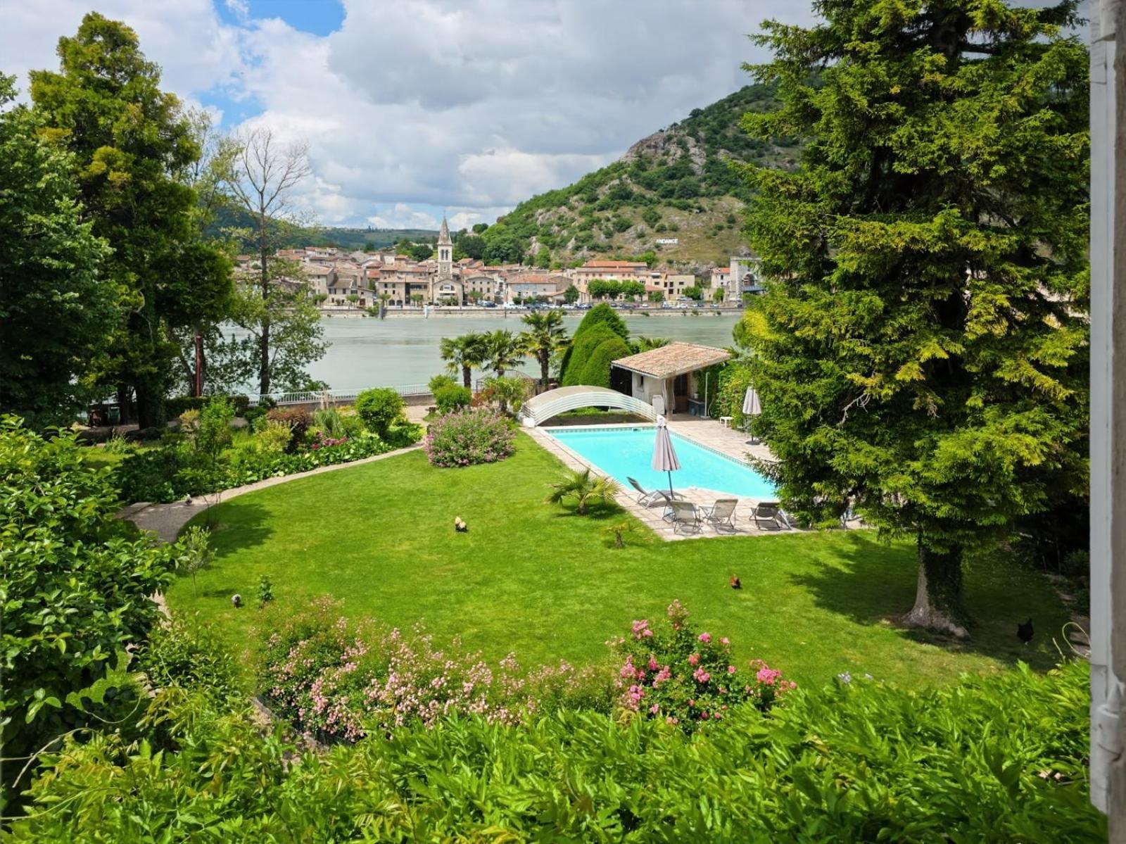 Villa Rhona Andancette Buitenkant foto